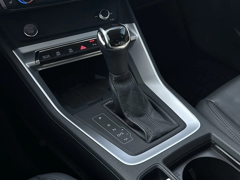 2019 Audi F3 Q3 - Image 16 of 20