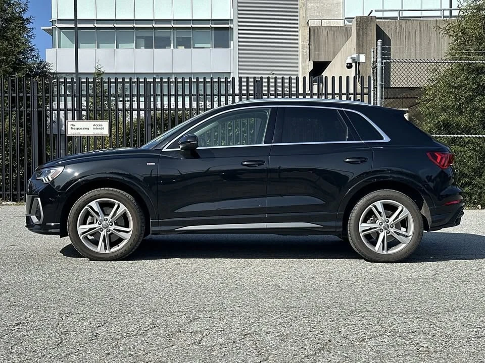 2019 Audi F3 Q3 - Image 2 of 20