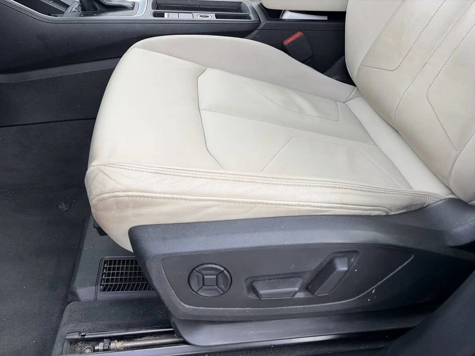 2019 Audi F3 Q3 - Image 16 of 16