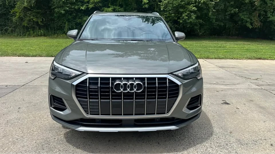 2019 Audi F3 Q3 - Image 2 of 14