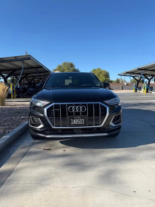 2019 Audi F3 Q3 - Image 2 of 13
