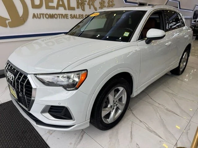 2019 Audi F3 Q3 - Image 2 of 13
