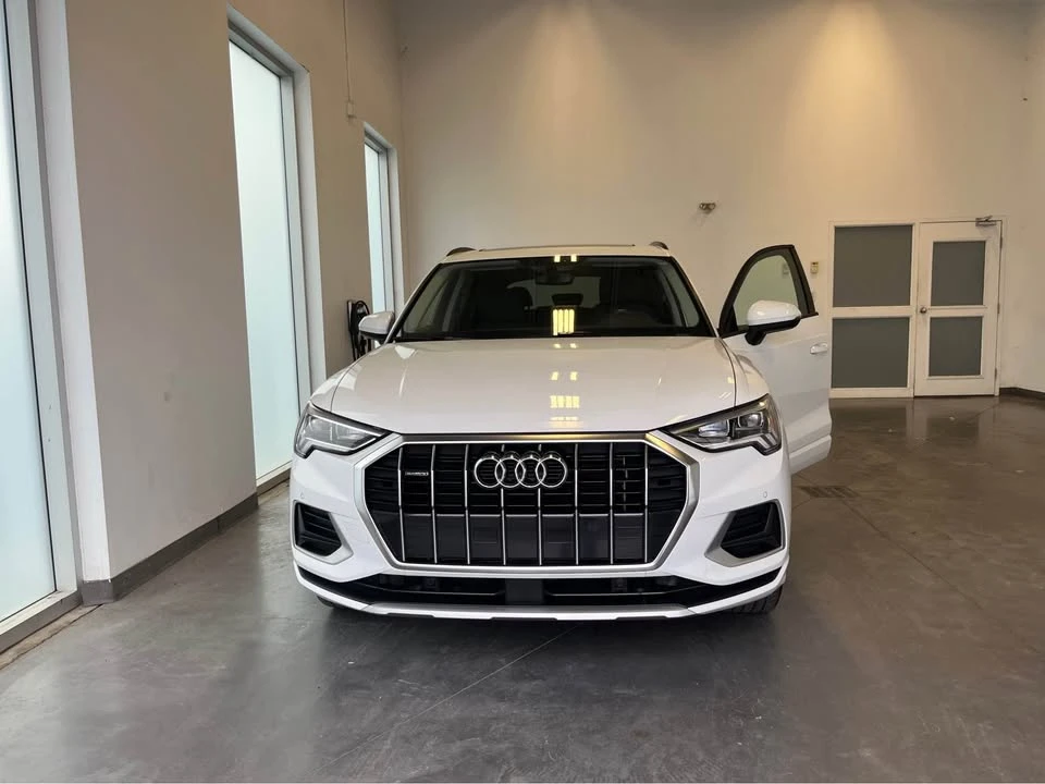 2019 Audi F3 Q3 - Image 2 of 8