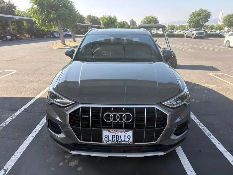 2019 Audi F3 Q3 - Image 2 of 6