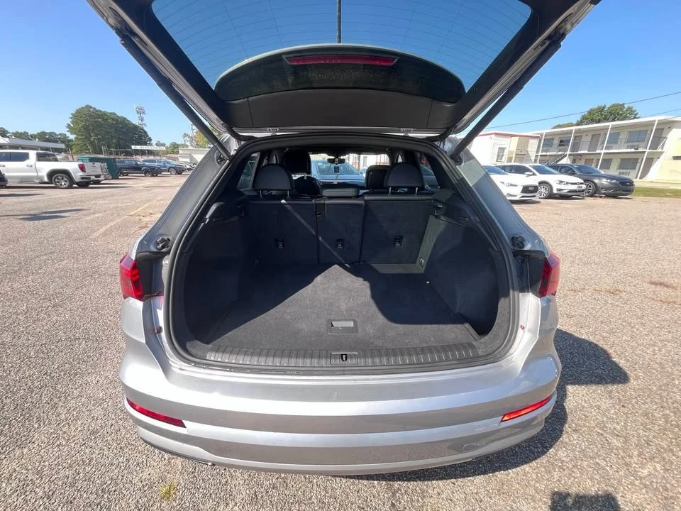 2019 Audi F3 Q3 - Image 14 of 18