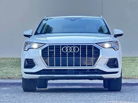 2019 Audi Q3 Premium