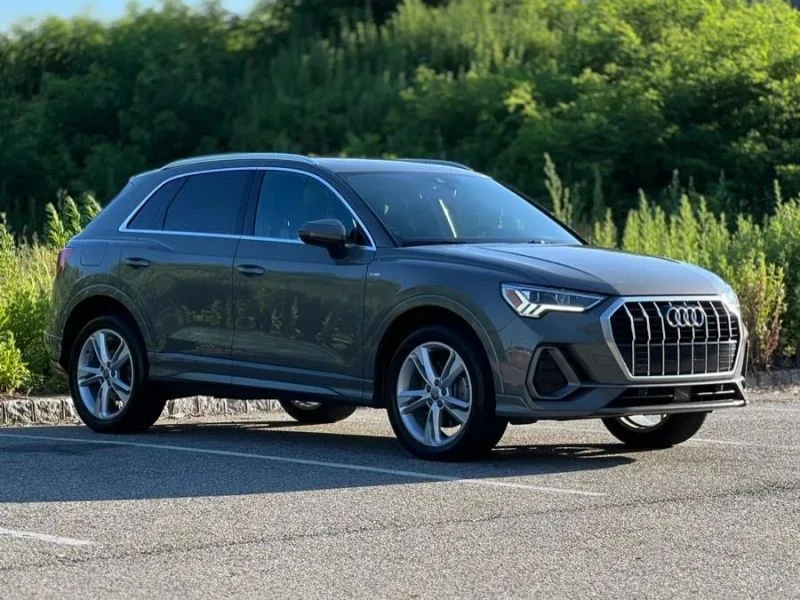 2019 Audi F3 Q3 - Image 2 of 12