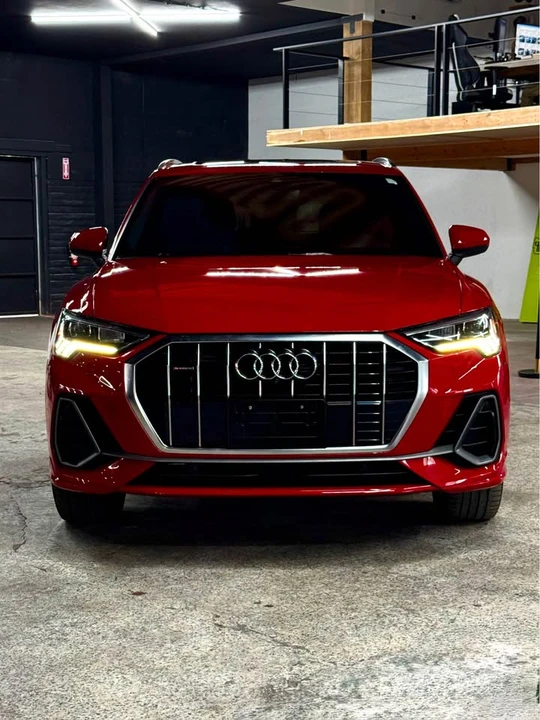 2019 Audi F3 Q3 - Image 2 of 13