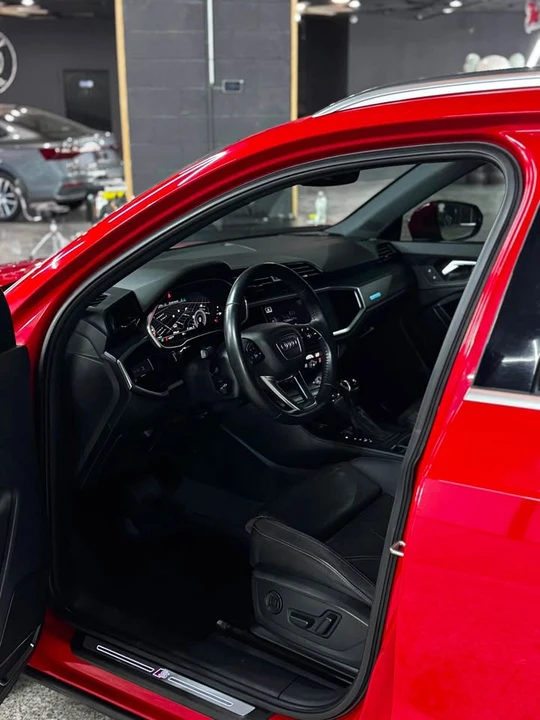 2019 Audi F3 Q3 - Image 8 of 13