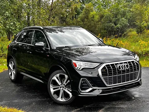 2019 Audi Q3 S line Prestige Sport Utility 4D