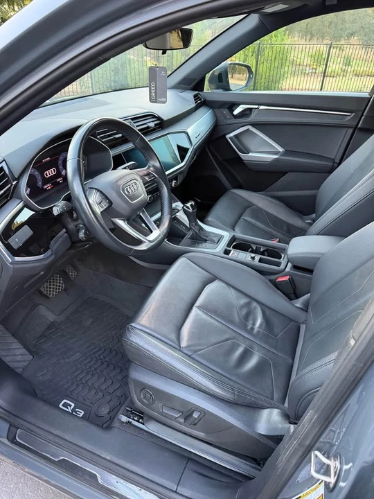 2019 Audi F3 Q3 - Image 5 of 16