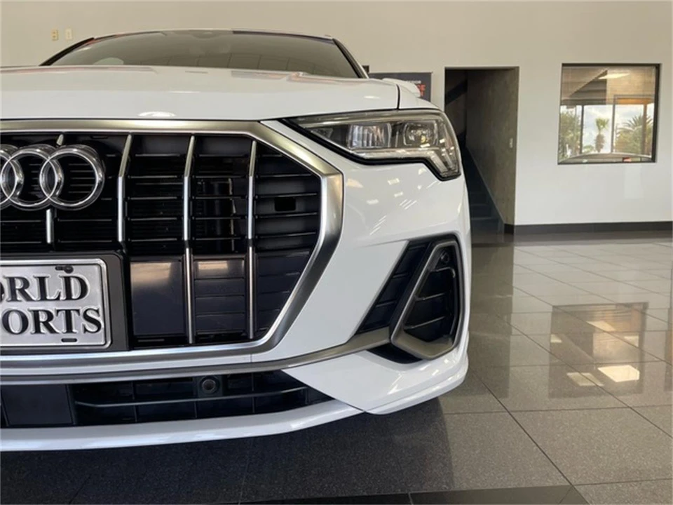 2019 Audi F3 Q3 - Image 10 of 31