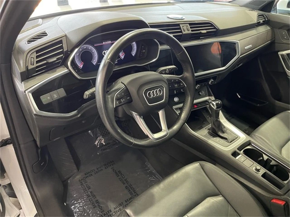 2019 Audi F3 Q3 - Image 24 of 31
