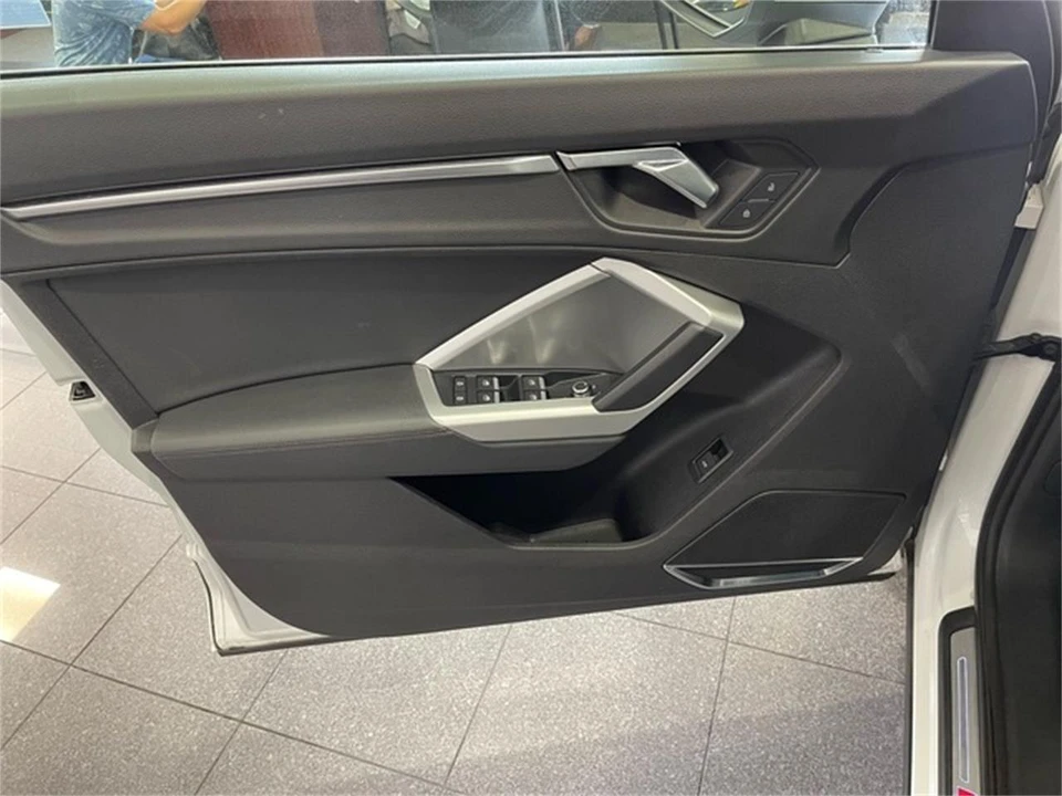 2019 Audi F3 Q3 - Image 22 of 31