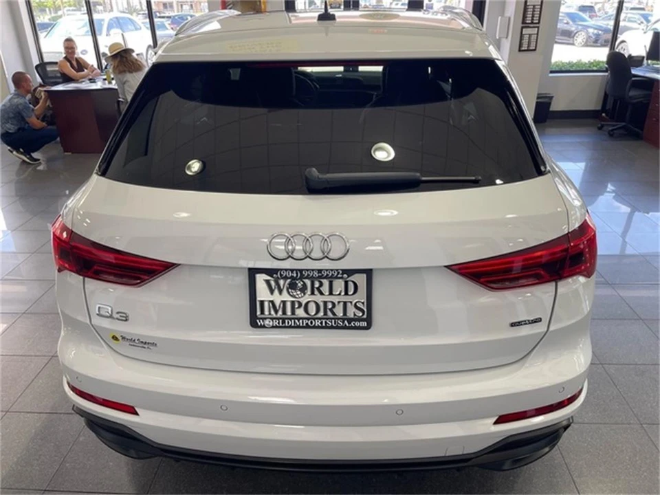 2019 Audi F3 Q3 - Image 4 of 31