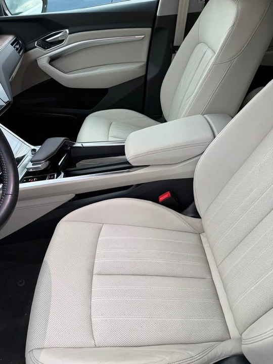 2019 Audi Q4 e-tron - Image 5 of 12