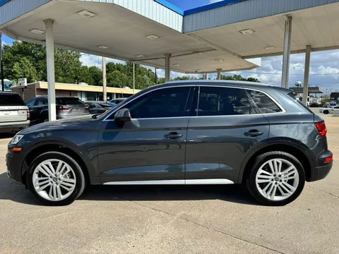 2019 Audi Q5 Premium Plus