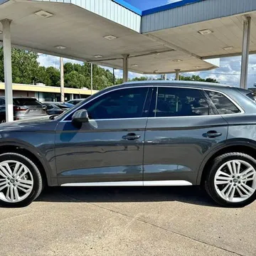 2019 Audi Q5 Premium Plus