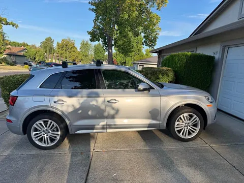 2019 Audi Q5 Premium Plus w/Technology Value Pkg