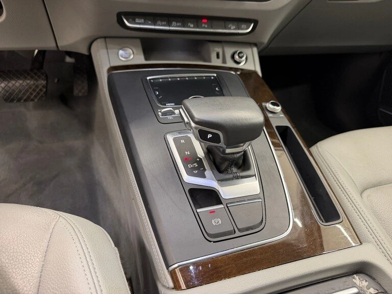 2019 Audi FY Q5 - Image 6 of 16