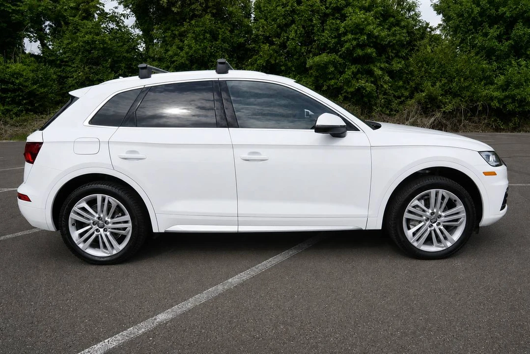 2019 Audi FY Q5 - Image 2 of 24