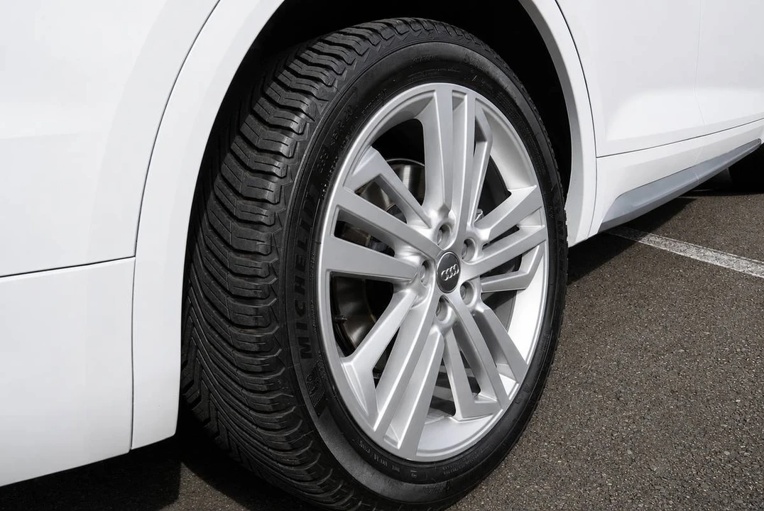2019 Audi FY Q5 - Image 8 of 24