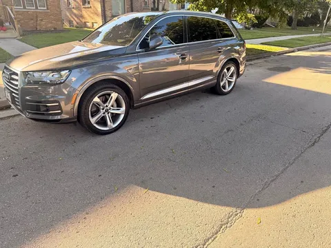 2019 Audi Q7 3.0T S line Prestige Sport Utility 4D