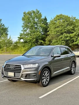 2019 Audi Q7 45 TFSI Premium Plus Sport Utility 4D