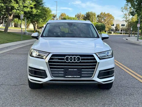 2019 Audi Q7 45 TFSI SE Premium Plus