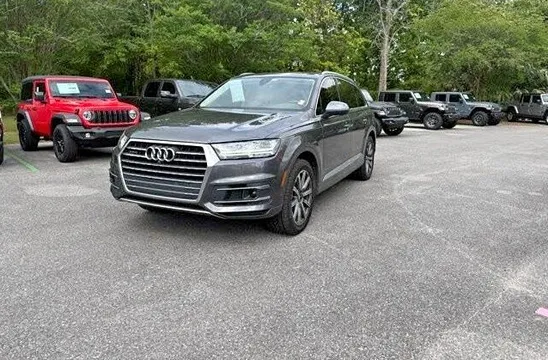 2019 Audi Q7 45 TFSI quattro Premium Plus