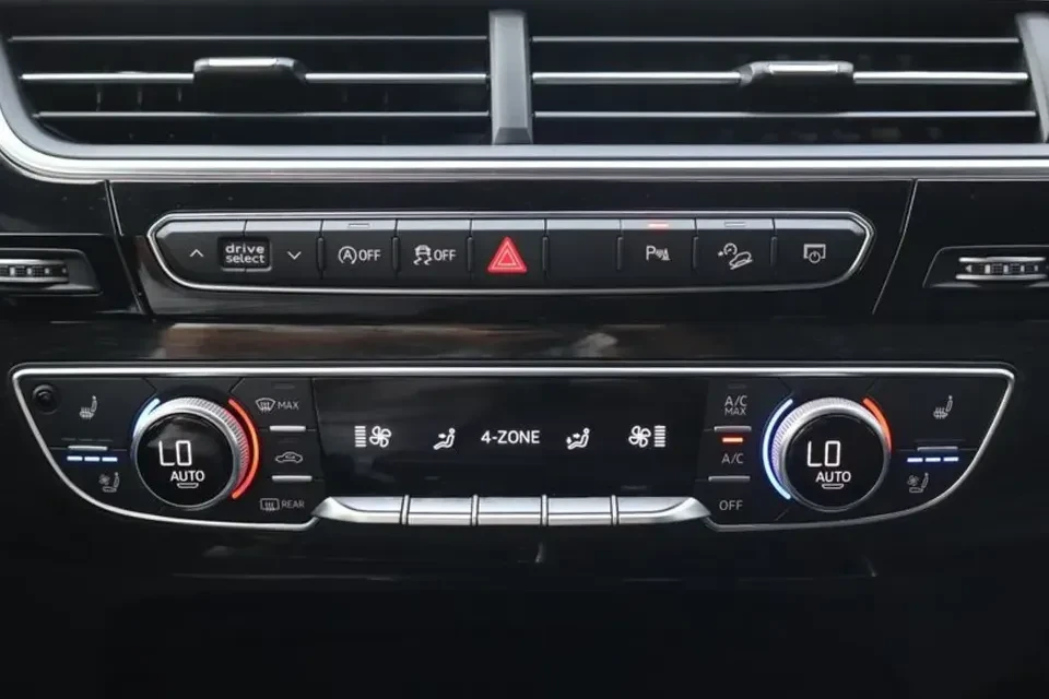 2019 Audi 4M Q7 - Image 18 of 20