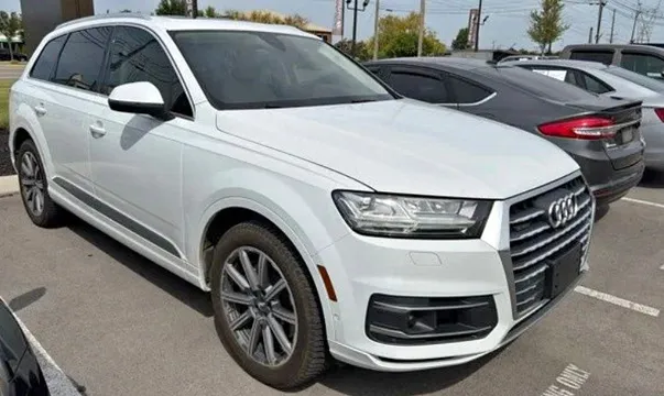 2019 Audi Q7 55 Premium Plus quattro
