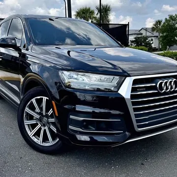 2019 Audi Q7 55 TFSI Premium Plus Sport Utility 4D