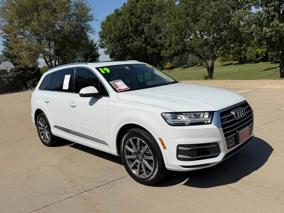 2019 Audi 4M Q7 - Image 2 of 19