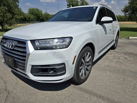 2019 Audi Q7 55 TFSI SE Premium Sport Utility 4D