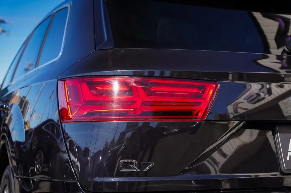 2019 Audi 4M Q7 - Image 2 of 14