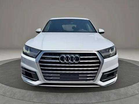 2019 Audi Q7 55 TFSI Premium Plus