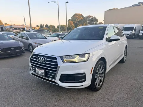 2019 Audi Q7 Premium Plus 45 TFSI Quattro