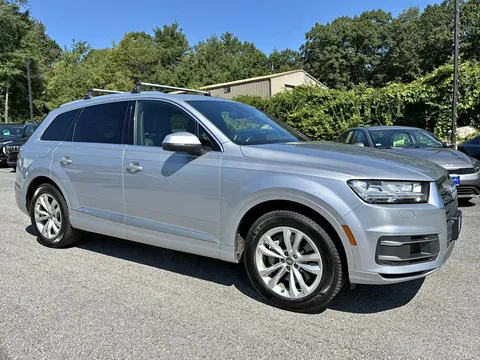 2019 Audi Q7 Premium Plus