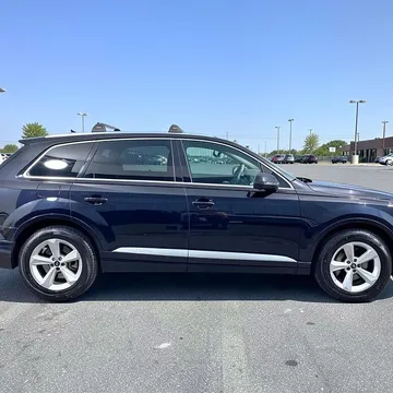2019 Audi Q7 Premium Plus