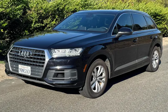 2019 Audi Q7 Premium Plus
