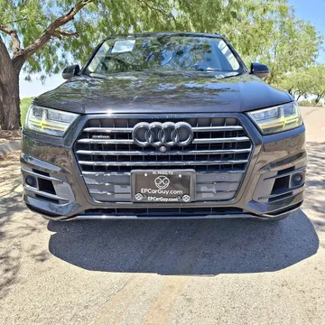 2019 Audi Q7 TDI Prestige Sport Utility 4D