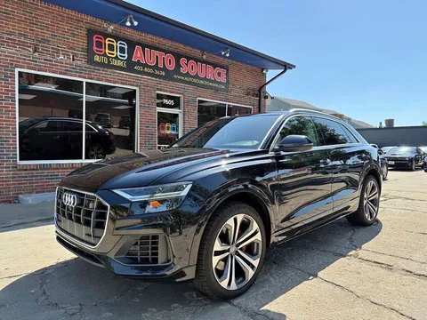 2019 Audi Q8 Premium Plus