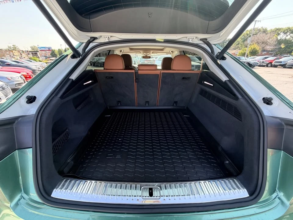 2019 Audi Q8 - Image 7 of 20