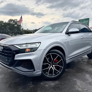 2019 Audi Q8 Premium Plus