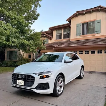 2019 Audi Q8 Premium Plus