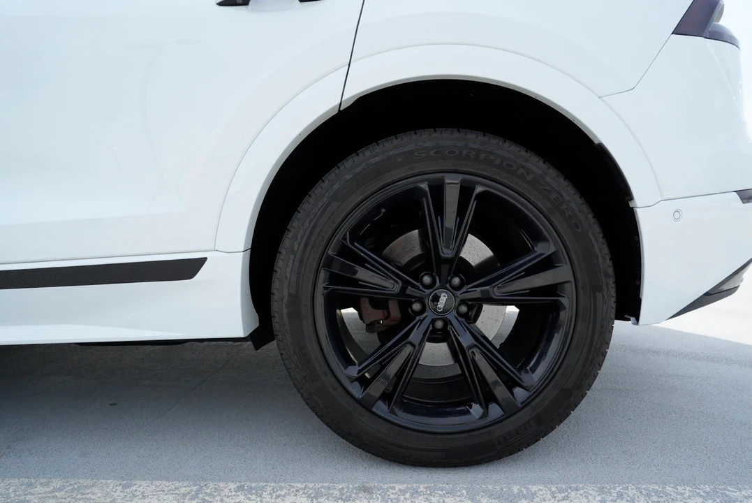 2019 Audi Q8 - Image 26 of 31
