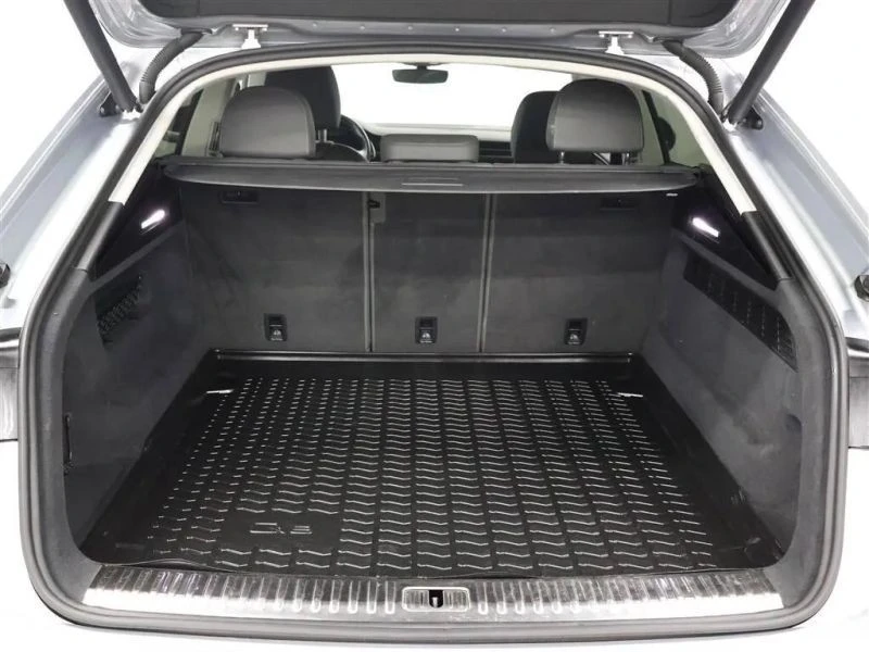 2019 Audi Q8 - Image 7 of 12