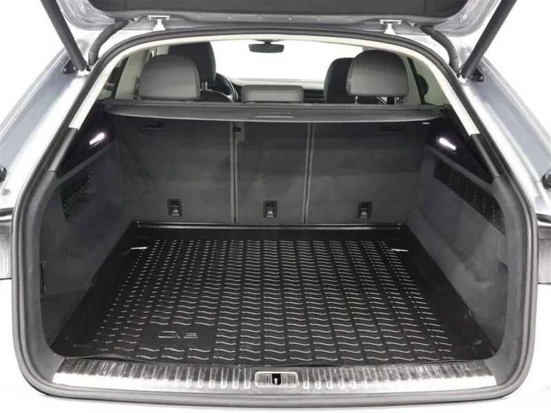 2019 Audi Q8 - Image 7 of 12