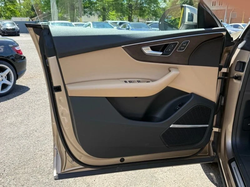 2019 Audi Q8 - Image 7 of 12